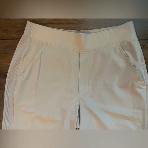 Athleta Brooklyn Mid Rise Ankle Pant – Abalone Beige (Size 4) - Picture 8 of 11